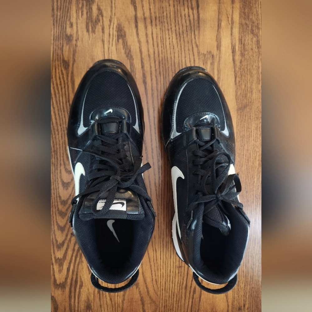 Nike Land Shark Legacy Football Cleats Men's Size 14 Black with White Trim EUC